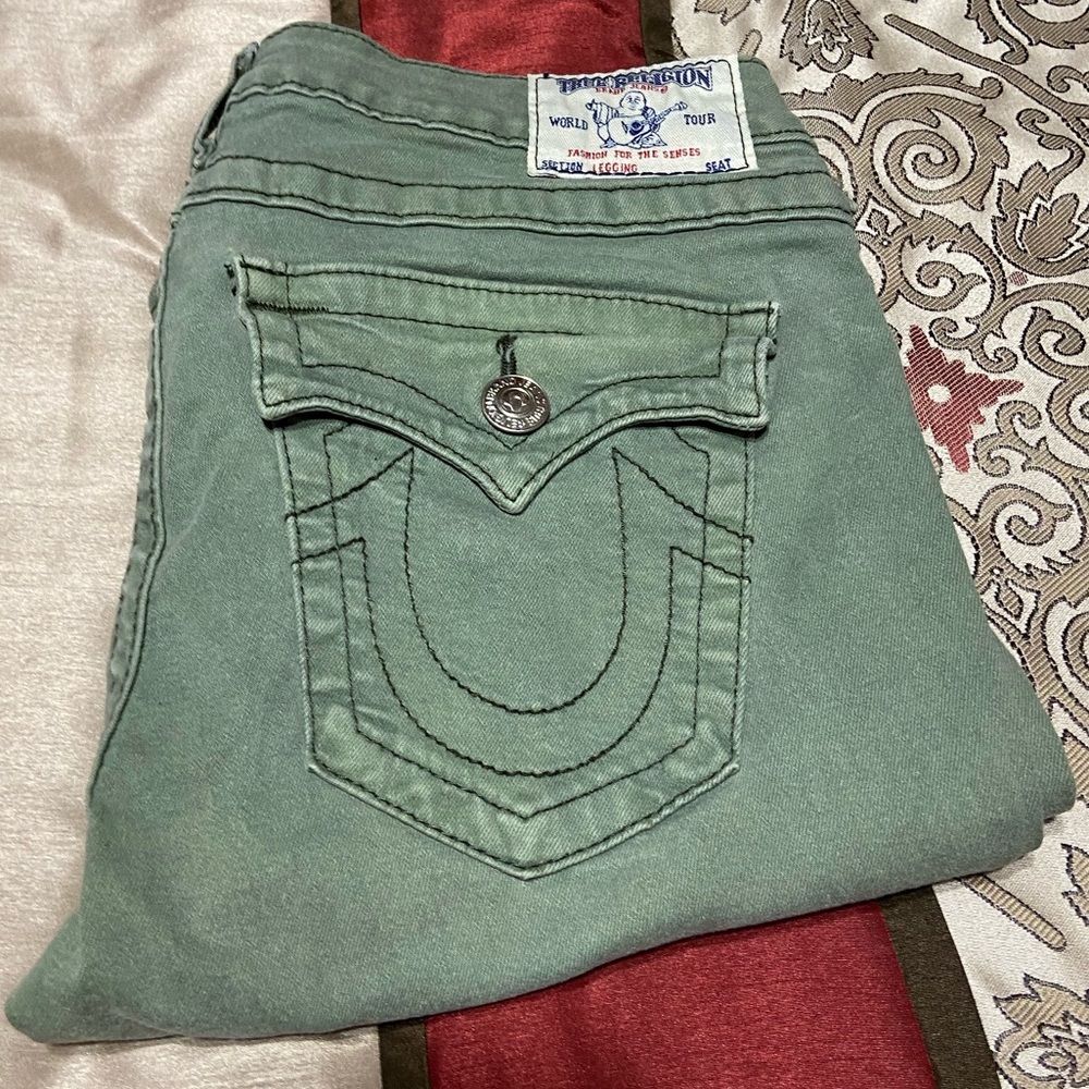 Jeans